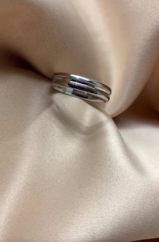 5mm Plain Wedding Ring in Platinum