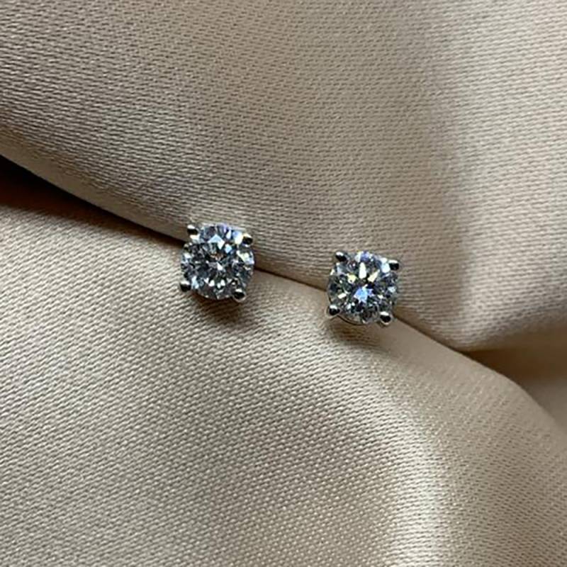 0.80ct SI/F-G Natural Round Cut Diamond Stud Earrings in 18k White Gold