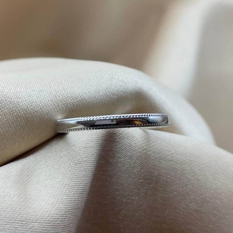 2mm Plain Wedding Ring in 18k White Gold