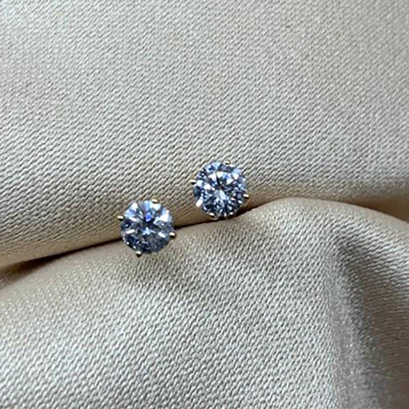 0.30ct VS/E-F Natural Round Cut Diamond Stud Earrings in 9k Yellow Gold