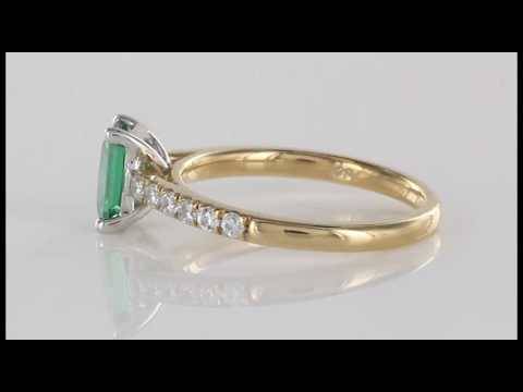 Smaragd-Diamant-Schulter-Set-Ring