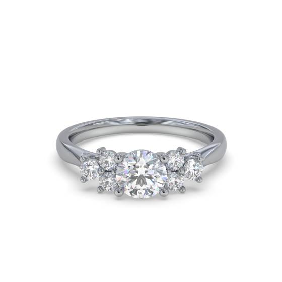 Elegant Round Diamond Cluster Ring