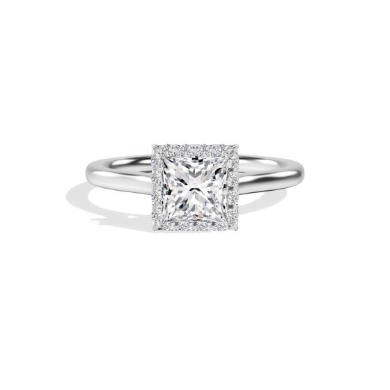 Prinzess-Diamant-Ring mit einzelnem Halo