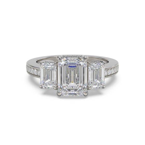 Verlobungsring mit Smaragd-Diamant-Trilogie