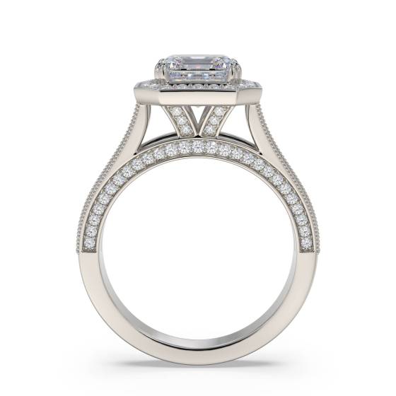 Vintage-Ring mit Asscher-Diamanten und Halo