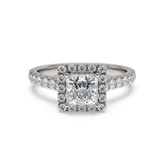 Prinzess-Diamant-Ring mit einzelnem Halo und Schulterfassung