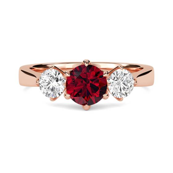 Dreisteiniger Rubin-/Diamantring mit Schulterdiamanten