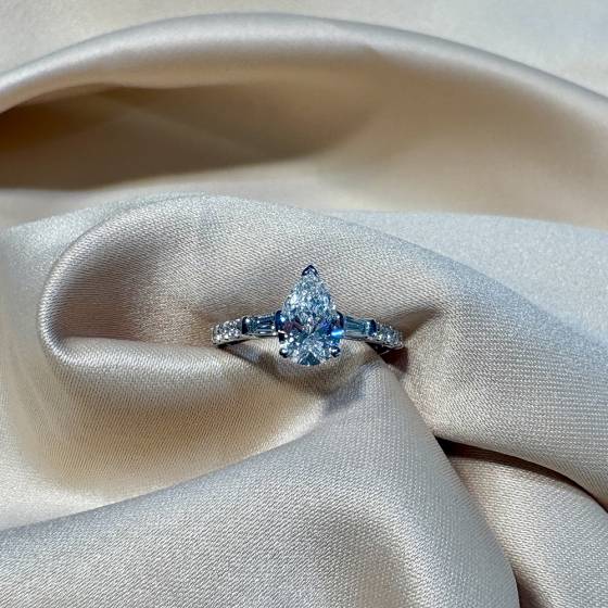 1.36ct VVS1/D Lab Grown Pear Diamond Pear and Tappered Baguette Trilogy Ring in 18k White Gold
