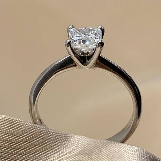 1.09ct VVS2/E Lab Grown Princess Diamond Solitaire Ring in 18k White Gold