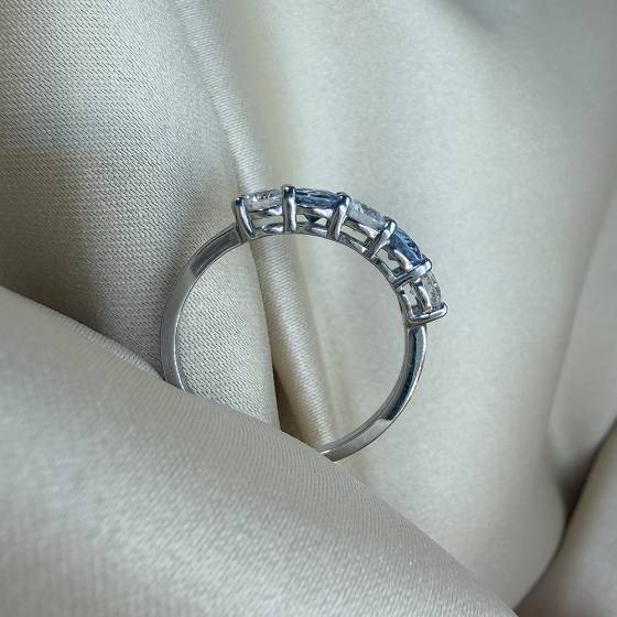 1.00ct VS/F Round Aquamarine Gemstone Ring in Platinum
