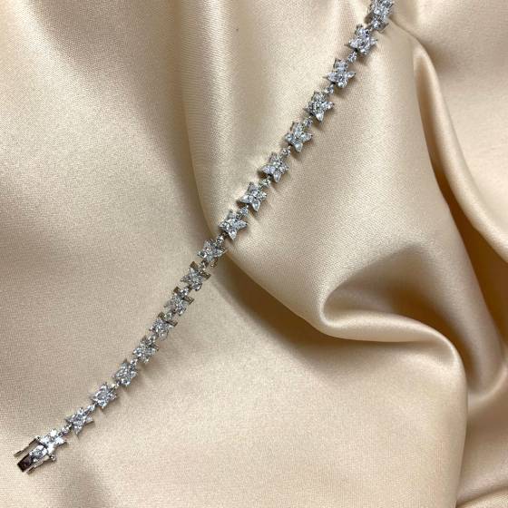 4.52ct SI/F-G Natural Marquise Cut Diamond 7Inches Bracelet in 18k White Gold
