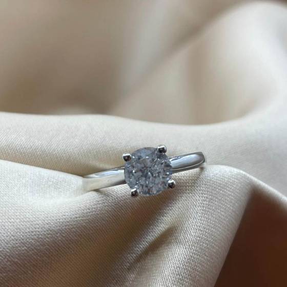 1.11ct I1/F Natural Round Cut Diamond Solitaire Ring in 18k White Gold