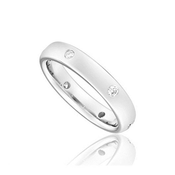 Komplettes Set 4mm runder Diamant-Ehering