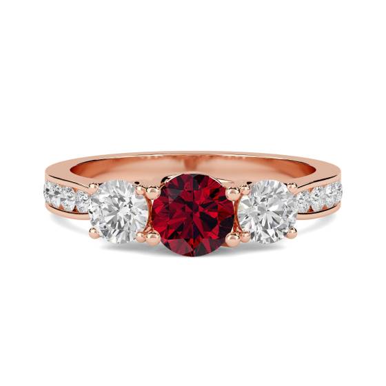 Dreisteiniger Rubin-/Diamantring mit Schulterdiamanten