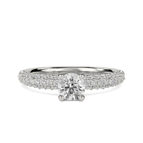 Klassischer Vintage-Ring mit rundem Diamanten