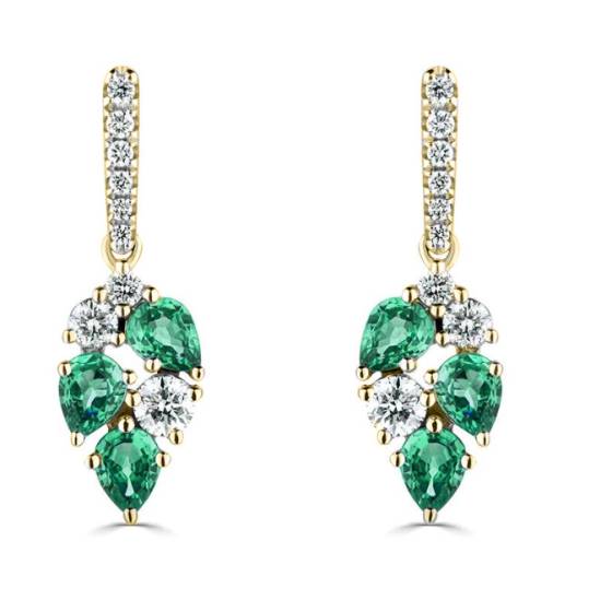 Tropfenförmige Ohrringe mit 135 Karat Diamanten und Smaragden