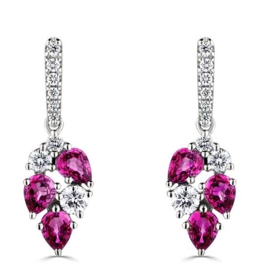 Tropfenförmige Ohrringe mit 160 Karat Diamanten und Rubinen