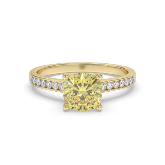Ring mit gelbem Kissen-Diamanten an den Schultern