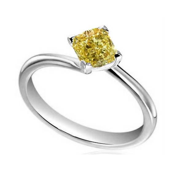 Eleganter Verlobungsring mit gelbem Kissen-Diamanten