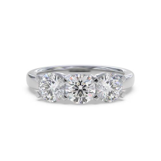 Traditioneller Trilogie-Ring mit rundem Diamanten