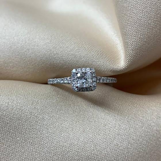 0.50ct VS/E-F Natural Princess Cut Diamond Halo Shoulder Set Ring in 18k White Gold