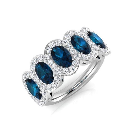 Ovaler Ring mit blauem Topas und rundem Diamant-Halo, 5 Steine