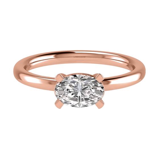 Verlobungsring mit ovalem Diamanten
