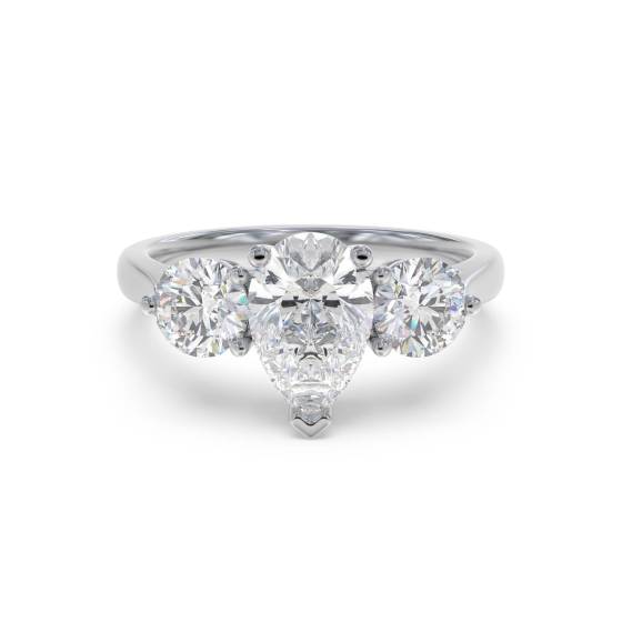 Stilvoller Trilogie-Ring mit Birnen- und Runddiamanten
