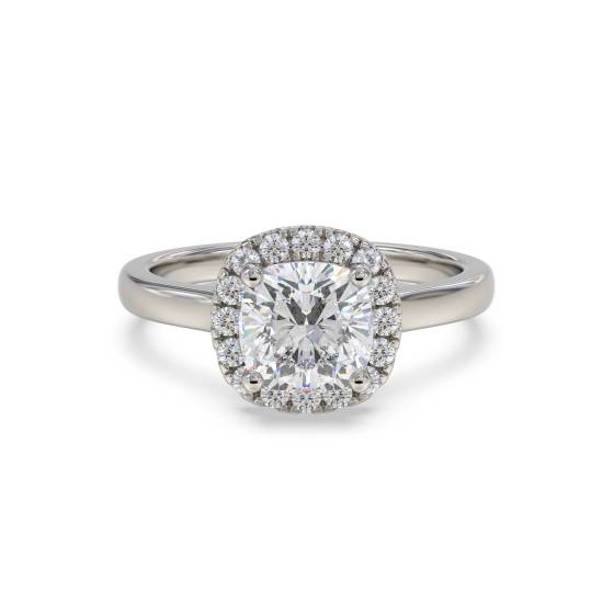 Kissenförmiger Diamantring mit einzelnem Halo