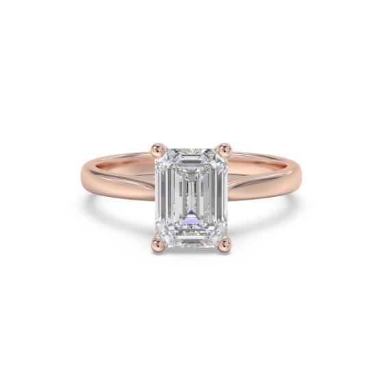 Verlobungsring mit Smaragd und Diamant