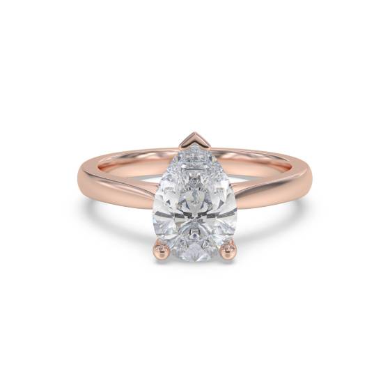 Traditioneller Verlobungsring mit birnenförmigem Diamanten