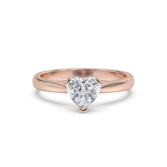 Eleganter Verlobungsring mit Herzdiamant
