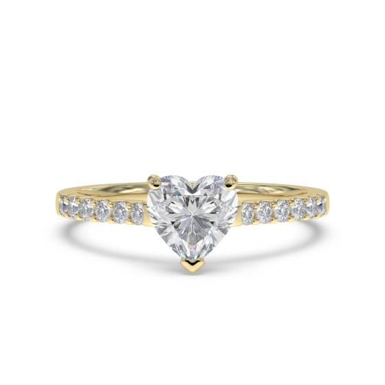 Traditioneller Herz-Diamant-Schulterring