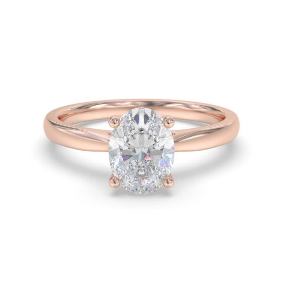 Eleganter Verlobungsring mit ovalem Diamanten