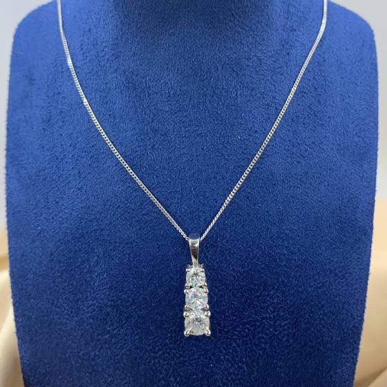 1.02ct SI/F-G Natural Round Diamond Journey Pendant in 18k White Gold