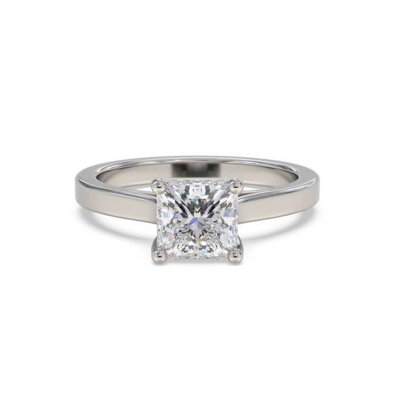 Verlobungsring mit Prinzessinnendiamant