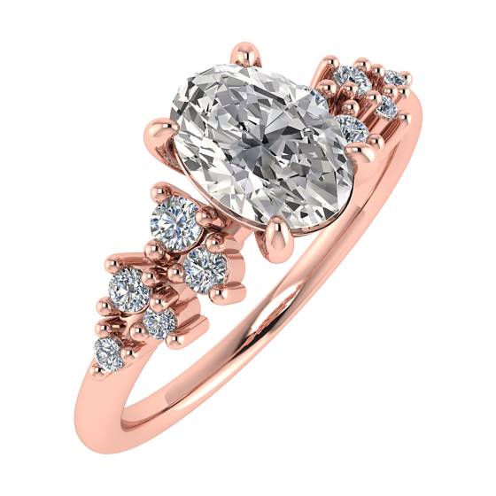 Ring mit ovalem Diamanten an der Schulter