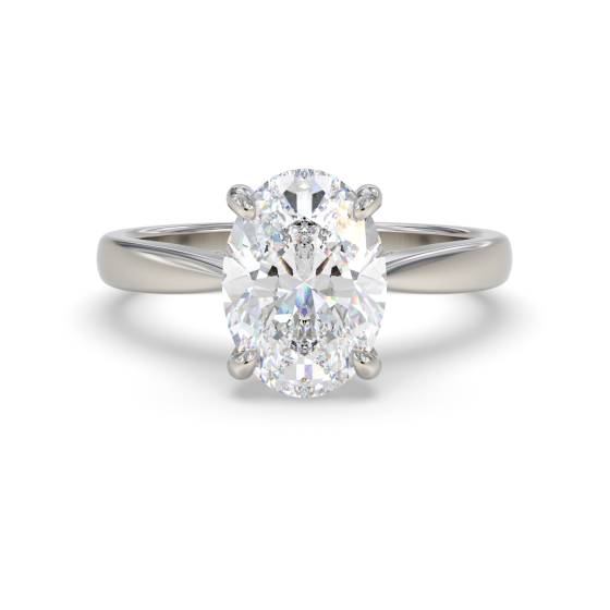Verlobungsring mit ovalem Diamanten
