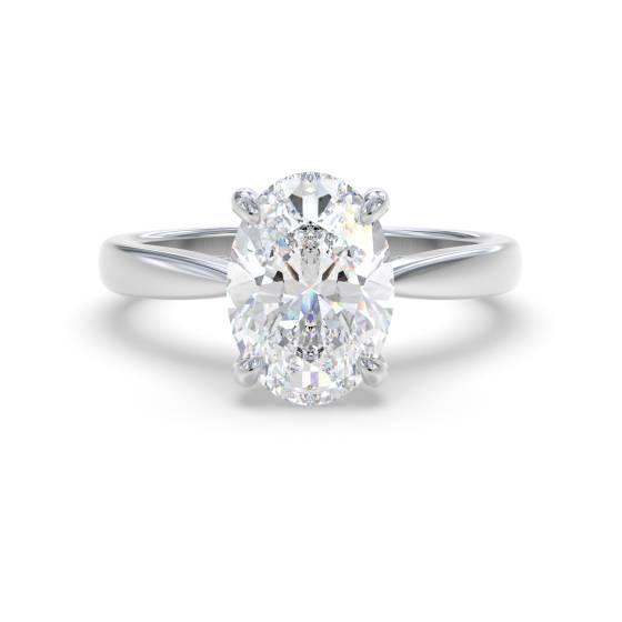 Verlobungsring mit ovalem Diamanten