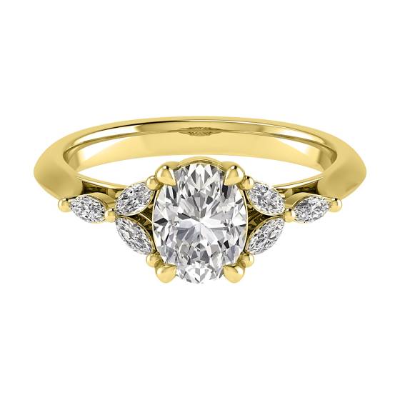 Ring mit ovalem und marquiseförmigem Diamanten an der Schulter