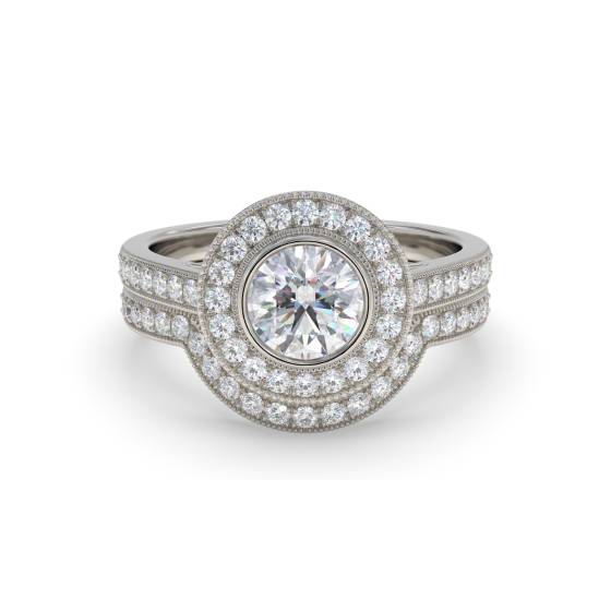 Diamantbesetzter Ring mit passender Schulterfassung und Diamantlünette