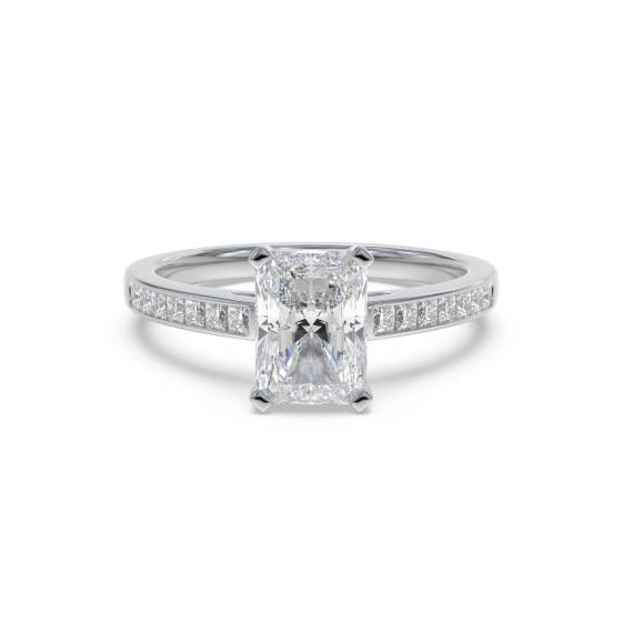 Ring mit strahlendem Diamant-Schulterset