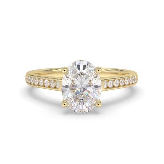 Ring mit ovalem Diamanten an der Schulter