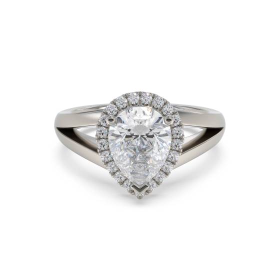 Moderner Birnenförmiger Diamantring mit einzelnem Halo