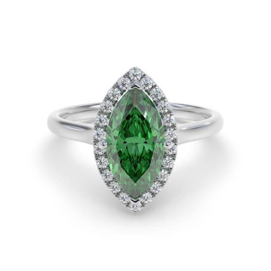 Ring mit grünem Smaragd-Diamanten im Marquise-Schliff und einzelner Halo-Schulterfassung