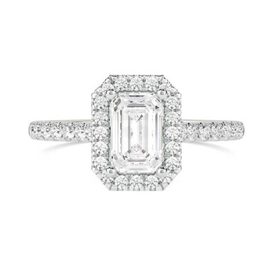 Smaragd-Diamant-Ring mit einzelner Halo-Schulterfassung