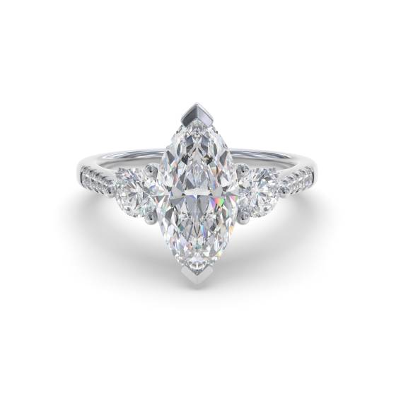 Einzigartiger Designerring mit Marquise-Diamanten