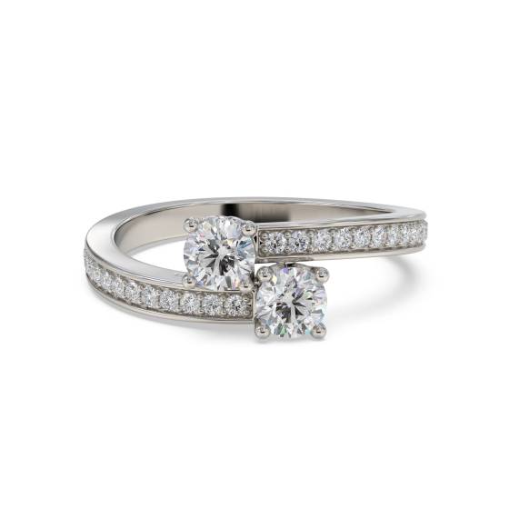 Zweisteiniger Ring mit rundem Diamanten an der Schulter