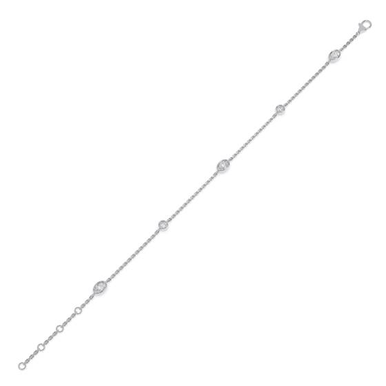 Armband mit oval geschliffenen Diamanten
