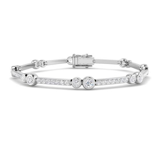 Armreif mit rundem Diamanten